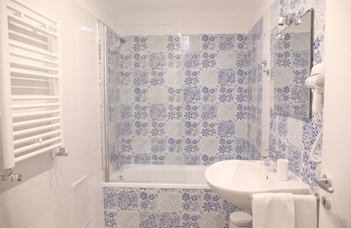 Historical Center House | Guest Rated 9.4: B&B La Baia Di Partenope Awaits You