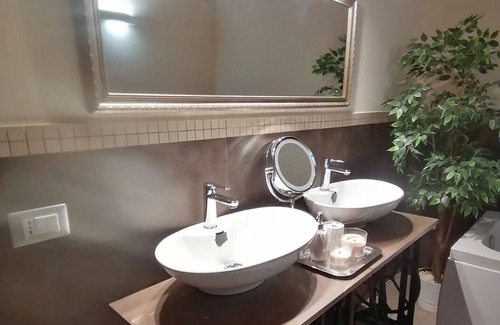 Vicopelago Bed & Breakfast | Inviting B&B La Bella Lucca: Family-Friendly with Breakfast