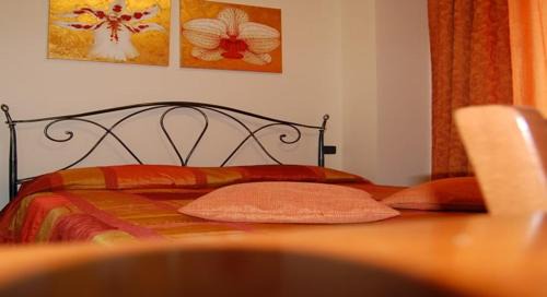 Chiusa Ferranda Bed & Breakfast | Cozy Retreat at B&B La Ca Vecia - Breakfast Included