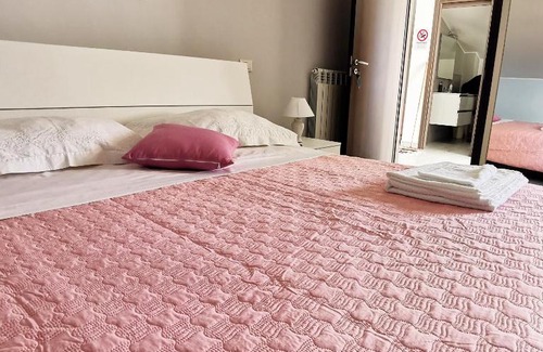 San Salvatore Telesino Bed & Breakfast | Charming B&B La Casa Bianca with Family-Friendly Amenities