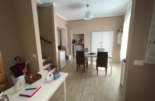 Vernate Bed & Breakfast | Cozy B&B "La Casetta" - Family-Friendly Getaway