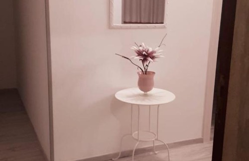 Catanzaro Lido Bed & Breakfast | Guest Rated: B&B La Collina Dei Poeti with Breakfast & Kitchen