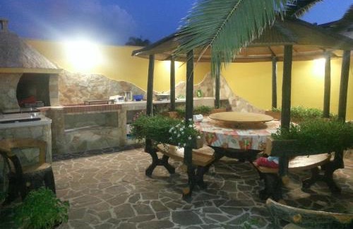 Collepasso Bed & Breakfast | Discover B&B La Collina: Family-Friendly Retreats Await