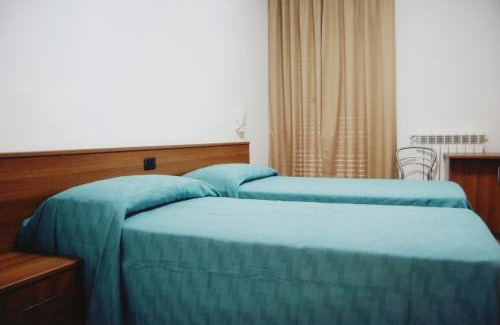 Vasto Bed & Breakfast | Welcoming B&B La Collina: Family-Friendly with Breakfast