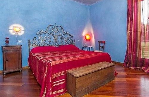 Lessona Bed & Breakfast | Cozy B&B La Colombera with Oceanfront Pool & Dining