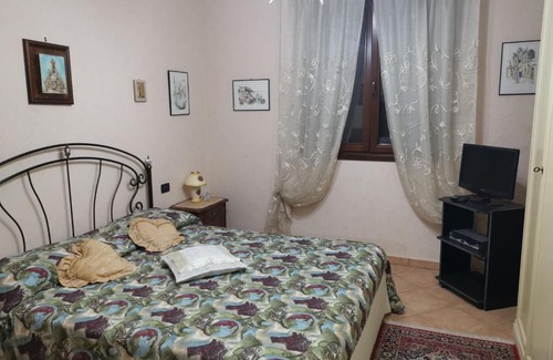 Termini Imerese Bed & Breakfast | Comfortable B&B La Fenice: Family-Friendly Getaway