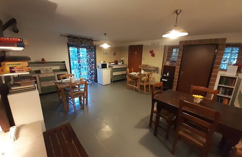 Castel Giorgio Bed & Breakfast | Relaxing Retreat at B&B La Grotta with Spa and Dining