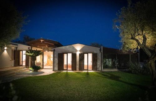 Milazzo Bed & Breakfast | Oceanfront B&B La Manica - Guest Rated 9.7/10