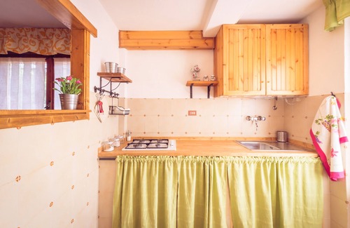 Agnone Bed & Breakfast | Delightful Stay at B&B La Marella - Agnone with Breakfast