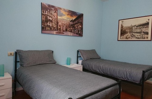 Est Bed & Breakfast | Guest Favorite B&B La Moka Verona with Breakfast Included