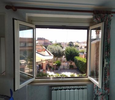 Ardea Bed & Breakfast | Cozy B&B La Pace Ardea: Breakfast Included & Family-Friendly