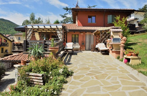 Rasora Bed & Breakfast | Budget-Friendly B&B La Piazzetta with Family Amenities