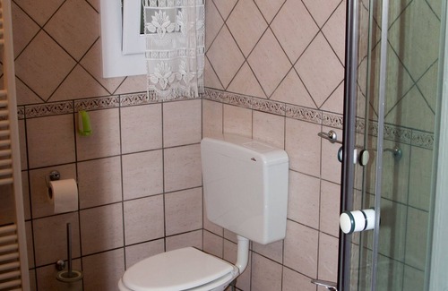 Casa Ottani Villa | Cozy B&B La Piccola Oasi with Pool and Family Amenities