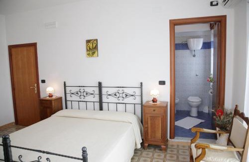Capaccio-Paestum Bed & Breakfast | Charming B&B La Porta Del Cilento with Delicious Breakfast