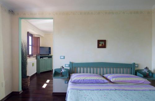 Mulazzo Bed & Breakfast | Experience B&B La Pulce Dorata: Pet-Friendly Getaway