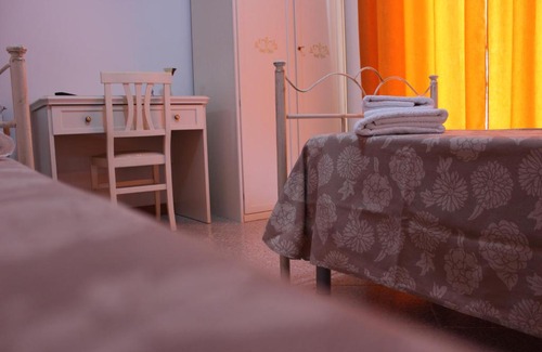 Santa Domenica Talao Bed & Breakfast | Elegant B&B La Rondine - Family-Friendly with Kitchen Access