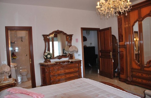 Castro Marina Bed & Breakfast | Guest Rated: B&B La Rosa Antica with Breakfast & Family Perks