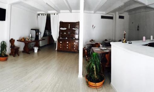 Rutigliano Bed & Breakfast | Pet-Friendly Retreat at B&B La Sciarretta with Breakfast