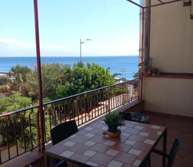 Santa Teresa di Riva Bed & Breakfast | Oceanfront B&B La Sirena: Guest Rated 9.1/10 Experience