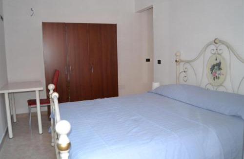 Lizzano Bed & Breakfast | Pet-Friendly B&B La Tarentilla with Oceanfront Views