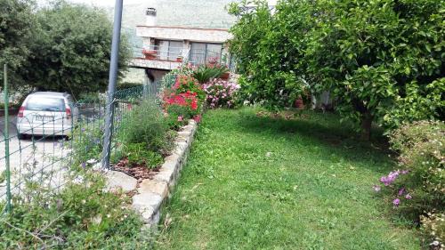 Sonnino Bed & Breakfast | Oceanfront B&B La Vecchia Scuola with Breakfast & Views