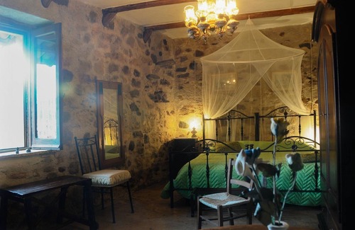 Brienza Bed & Breakfast | Experience Comfort at B&B La Voce del Fiume: Emerald Stay