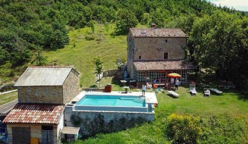 Castel del Rio Bed & Breakfast | Unforgettable Stay at b&b LATORDICELLA with Pool & Hot Tub