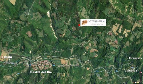 Castel del Rio Bed & Breakfast | Unforgettable Stay at b&b LATORDICELLA with Pool & Hot Tub