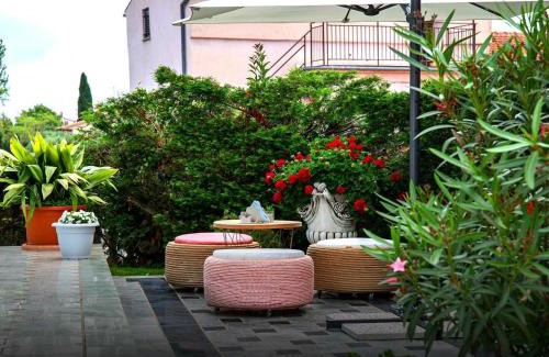 Stinjan Bed & Breakfast | Family-Friendly Bb-Ld with Kitchen - Rated 9/10 by Guests
