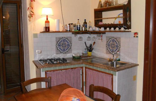 Castroreale Bed & Breakfast | Cozy B&B Le 2 Cantine: Breakfast & Family Friendly Stay