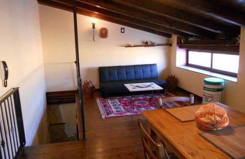 Castroreale Bed & Breakfast | Cozy B&B Le 2 Cantine: Breakfast & Family Friendly Stay