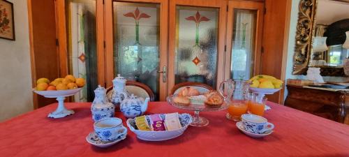Giorgilorio Bed & Breakfast | Top-Rated B&B Le Amazzoni with Pool & Kitchen Access