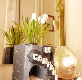 Ferrara Historic Centre House | Welcoming B&B Le Campane: Pet-Friendly with Breakfast
