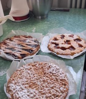 Maiolo Bed & Breakfast | Delightful B&B Le Due Rocche with Breakfast & Kitchen