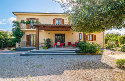 Piane Vecchie Bed & Breakfast | Pet-Friendly B&B Le Dune with Oceanfront Views