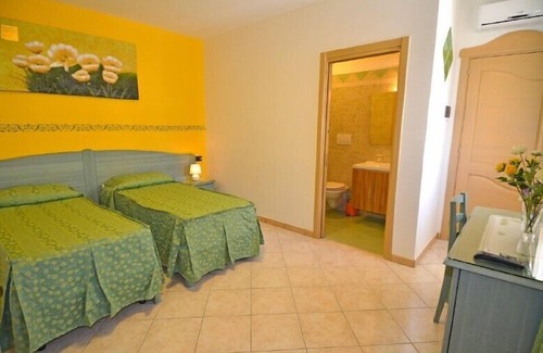 Morciano di Leuca Bed & Breakfast | Top-Rated B&B Le Fate del Salento with Family-Friendly Dining