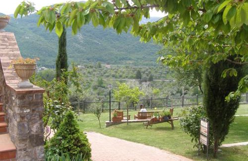 Piaggine Bed & Breakfast | Pet-Friendly B&B Le Grazie with Breakfast & Family Amenities