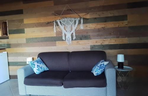Bricherasio Bed & Breakfast | Pet-Friendly B&B Le Mimose with Ocean Views & Restaurant