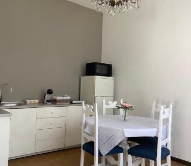 Villafranca Padovana Bed & Breakfast | Pet-Friendly B&B Le Rose with Breakfast & Family Amenities
