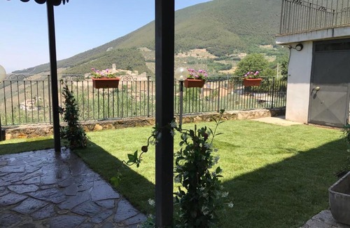 Lenano Bed & Breakfast | Guest Rated 10/10 at B&B Le Torrette - Pet & Child Friendly