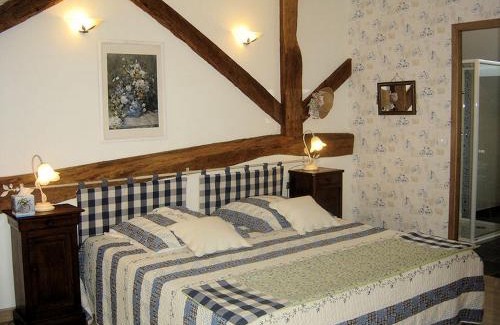 Saint-Nicolas-les-Citeaux Bed & Breakfast | Guest Rated 8.9: B&B Les Cistelles with Family Amenities