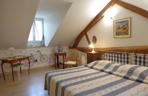 Saint-Nicolas-les-Citeaux Bed & Breakfast | Guest Rated 8.9: B&B Les Cistelles with Family Amenities