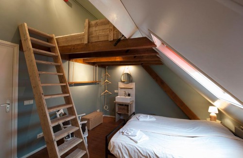 Gejsteren Bed & Breakfast | Top-Rated B&B Lindenhof Geijsteren: Pet Friendly & Family Fun