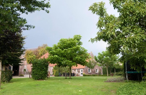 Gejsteren Bed & Breakfast | Top-Rated B&B Lindenhof Geijsteren: Pet Friendly & Family Fun