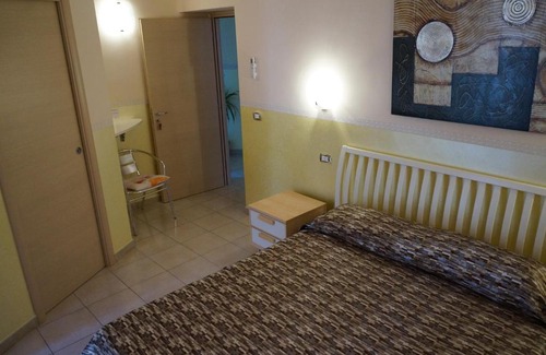 Civita Bed & Breakfast | Exceptional Stay at B&B Lo Sparviero - Pet Friendly Retreat