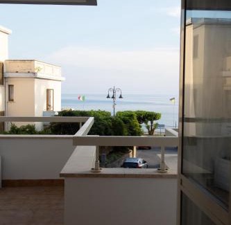 Diamante Bed & Breakfast | Pet-Friendly B&B Lungomare Diamante: A Family Retreat