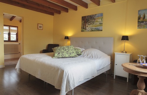 Savignac-de-Duras Bed & Breakfast | Experience the Best at B&B Maison à votre Santé, Bordeaux