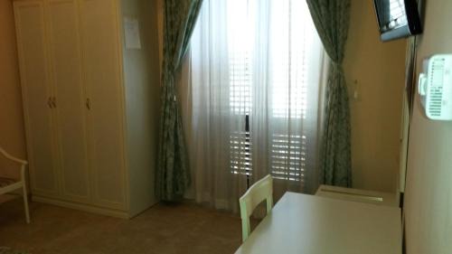 Brindisi Histotic Center Bed & Breakfast | Comfortable Family Stay at B&B Manzoni Resort