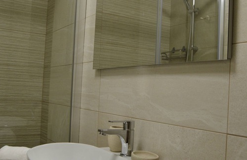 Porto Cesareo Bed & Breakfast | Cozy B&B MarAlè: Family-Friendly with Breakfast Included