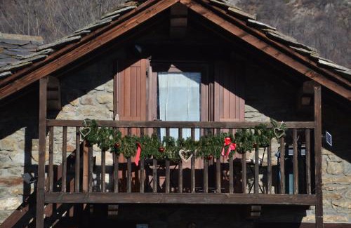Perloz Bed & Breakfast | Oceanfront B&B Marcellina: Guest Rated 9.6, Pet Friendly